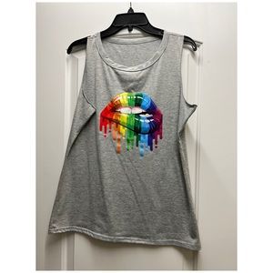 Boutique colorful lips tank L